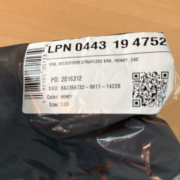 Savage X Fenty Strapless Bra Honey color NWT - Picture 4 of 7